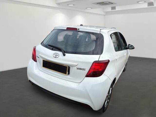 Toyota YARIS 1.0 VVT-i Business Plus