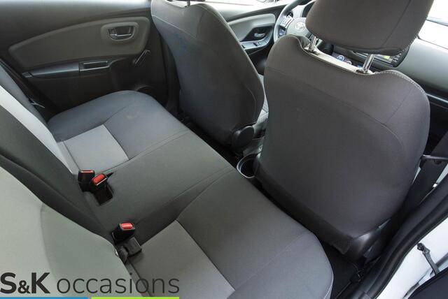 Toyota YARIS 1.5 Hybrid Dynamic 10 jaar garantie NAVI