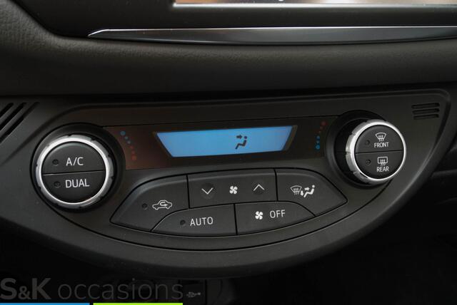 Toyota YARIS 1.5 Hybrid Dynamic 10 jaar garantie NAVI