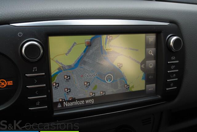 Toyota YARIS 1.5 Hybrid Dynamic 10 jaar garantie NAVI