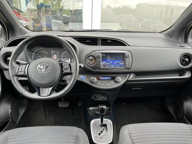 Toyota YARIS 1.5 Hybrid Bi-Tone | cruise Control | Trekhaak voor fietsendrager | Toyota garantie tot 2028!