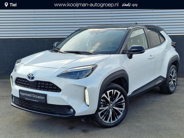 Toyota YARIS Cross 1.5 Hybrid Adventure CVT-Automaat Bi-Tone Parelmoer wit met zwart dak | Dodehoekdetectie | Achteruitrij camera| Stoelverwarming | Adaptive cruise control | Trekhaak | All season banden | Keyless | Parkeersensoren |