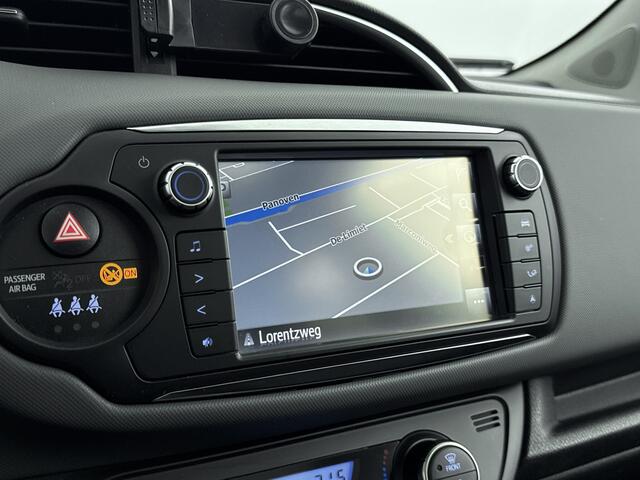 Toyota YARIS 1.5 Hybrid Dynamic | Navigatie | Panoramadak | Climate Control | Cruise Control |