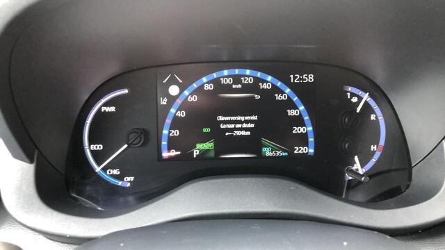 Toyota YARIS Cross 1.5 Hybrid First Edition | Leder | Navigatie | Achteruitrijcamera |