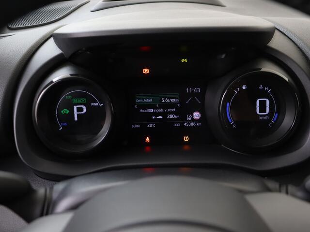 Toyota YARIS 1.5 Hybrid Launch Edition
