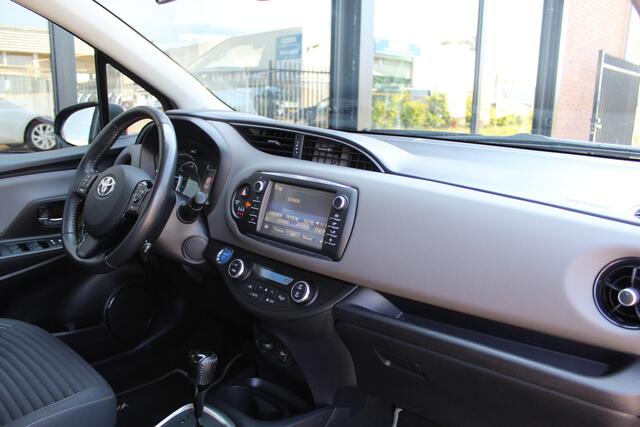 Toyota YARIS 1.5 Hybrid Energy Plus | Rijklaar | Camera | Bluetooth | Cruise | Clima | Allseason banden