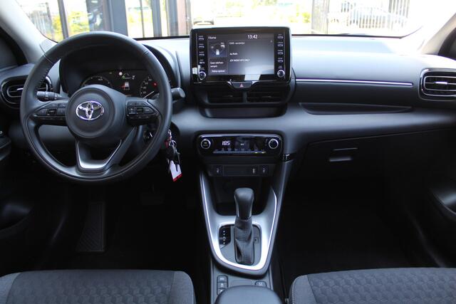 Toyota YARIS 1.5 Hybrid Active | Rijklaar | Trekhaak | Clima | Apple/Android | Camera | Adap Cruise