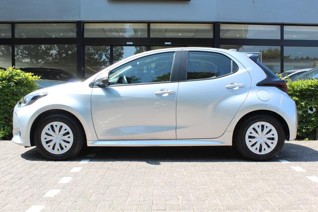 Toyota YARIS 1.5 Hybrid Active | Rijklaar | Trekhaak | Clima | Apple/Android | Camera | Adap Cruise