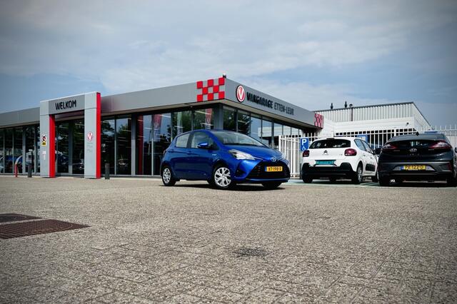 Toyota YARIS 1.5 Hyb. Active / CLIMA / CAMERA / CRUISE
