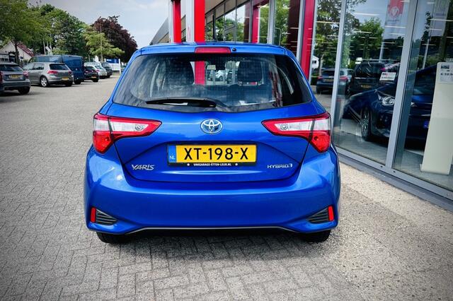 Toyota YARIS 1.5 Hyb. Active / CLIMA / CAMERA / CRUISE