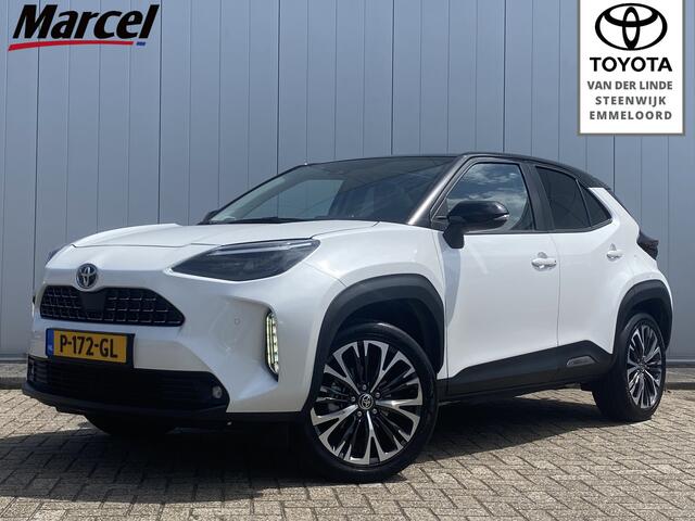 Toyota YARIS Cross 1.5 Hybrid Executive Panorama Trekhaak NL Auto HUD PDC Navi Carplay Stoel Verw