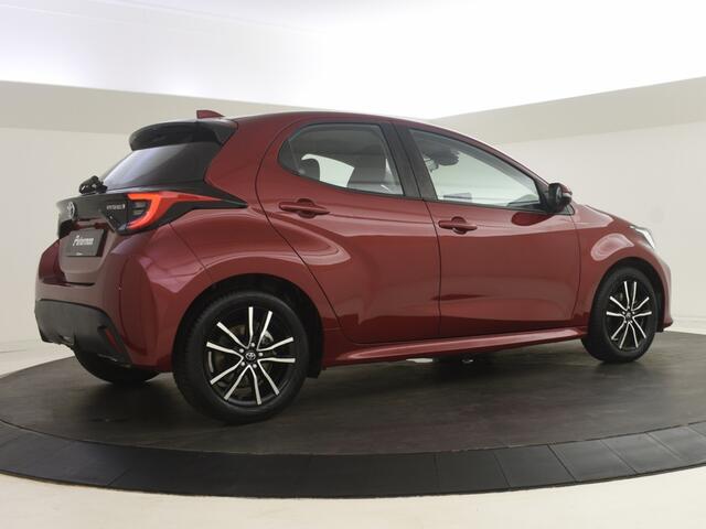 Toyota YARIS 1.5 Hybrid Dynamic | All Seasons