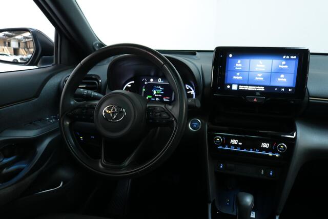 Toyota YARIS Cross 1.5 Hybrid Adventure, Panodak , JBL Audio