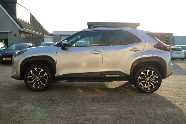 Toyota YARIS Cross 1.5 Hybrid Executive | AWD | Compleet! | Als Nieuw! |