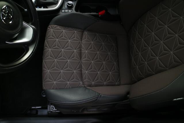 Toyota YARIS Cross 1.5 Hybrid Executive | AWD | Compleet! | Als Nieuw! |