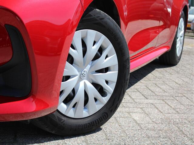 Toyota YARIS 1.5 Hybrid Active Automaat Adaptieve Cruise en Climate Control, Carplay/Android Auto, Achteruitrijcamera