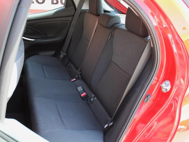 Toyota YARIS 1.5 Hybrid Active Automaat Adaptieve Cruise en Climate Control, Carplay/Android Auto, Achteruitrijcamera