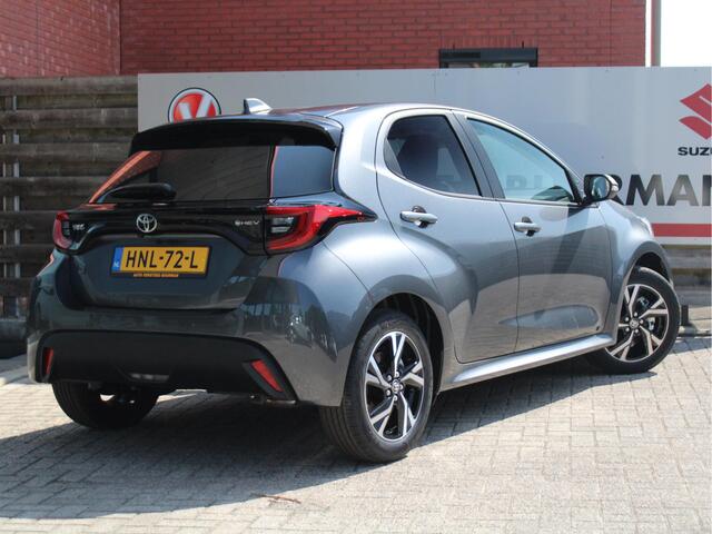 Toyota YARIS 1.5 Hybrid 115 Team Player Automaat Achteruitrijcamera, Parkeersensoren voor en achter, Airco Automatisch, Cruise Control Adaptief
