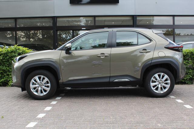 Toyota YARIS Cross 1.5 Hybrid Dynamic Plus | Rijklaar | HUD | Elek achterklep | Stoel/Stuur-verwarming | Apple/Android