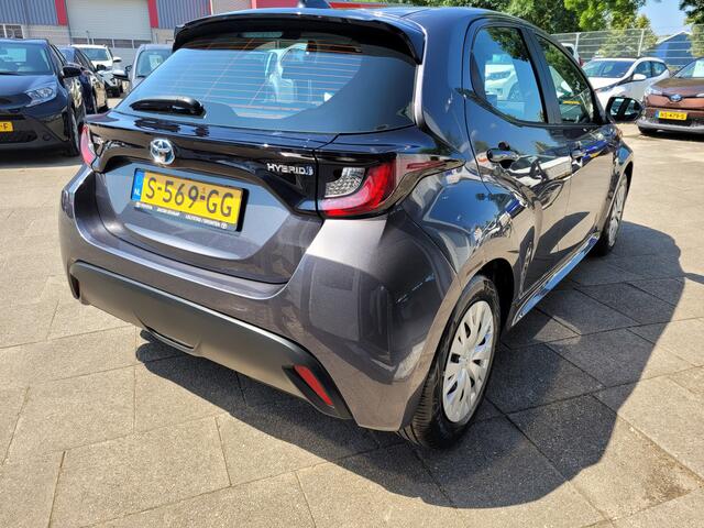 Toyota YARIS 1.5 Hybrid Active Aut.