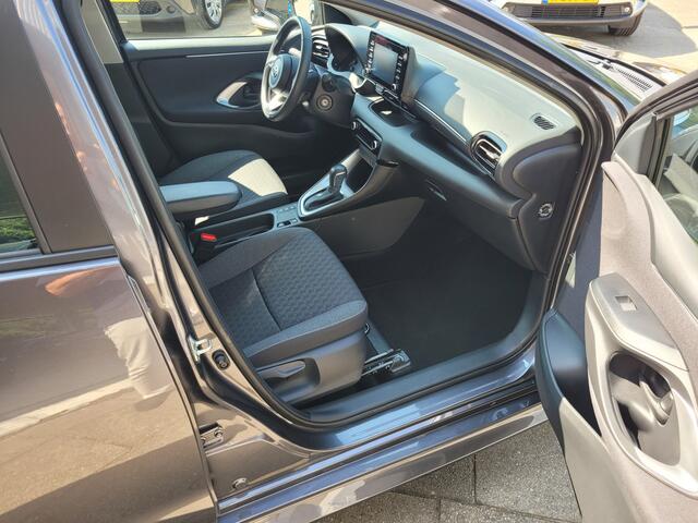 Toyota YARIS 1.5 Hybrid Active Aut.