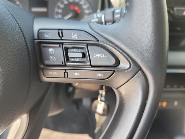 Toyota YARIS 1.5 Hybrid Active Aut.
