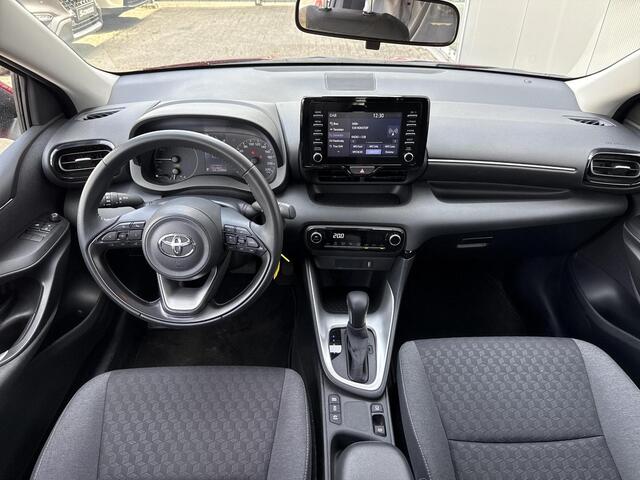 Toyota YARIS 1.5 Hybrid Active **APPLE CARPLAY/ AIRCO/ ADAPTIEF CRUISE CONTROL/ 36 MAANDEN GARANTIE**