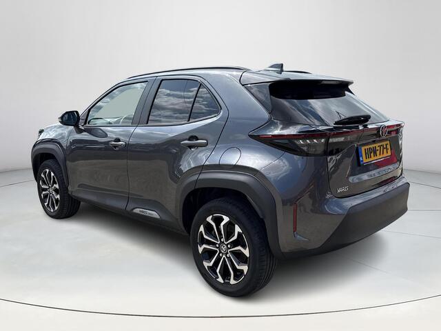 Toyota YARIS Cross 1.5 Hybrid Dynamic **STOEL EN STUURWIELVERWARMING/ KEYLESS/ ADAPTIEF CRUISE CONTROL/ 36 MAANDEN GARANTIE**
