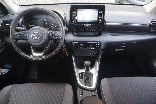 Toyota YARIS 1.5 Hybride | Geen import | Navigatie | Camera