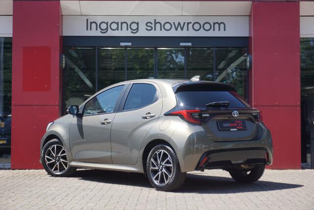 Toyota YARIS 1.5 Hybrid Dynamic | Camera | ACC | HUD | Winter Pakket | Smart Connect met 9 inch scherm |