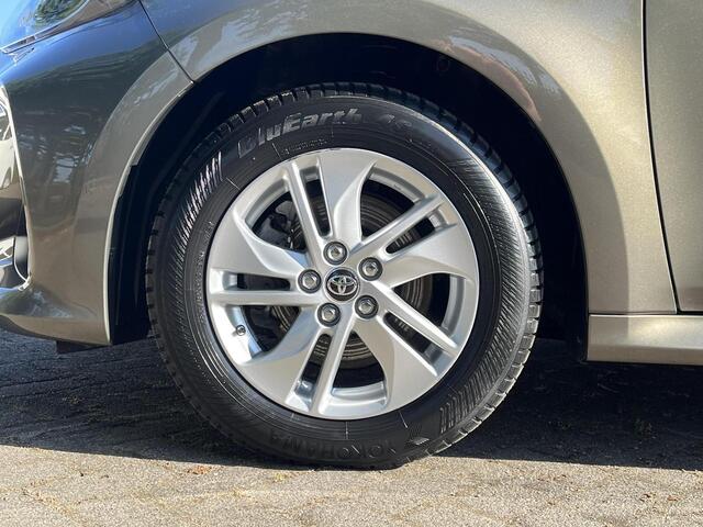 Toyota YARIS 1.5 Hybrid 115 Active | Navigatie | Licht metalen velgen | Carplay | Parkeercamera |