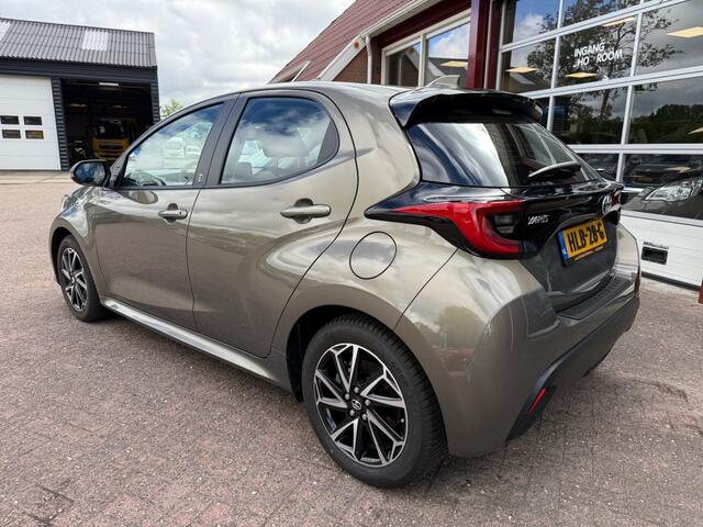Toyota YARIS 1.5 HYBRID 5-DRS DYNAMIC AUTOMAAT! LUXE UITVIERING SLECHTS 14.176 KM