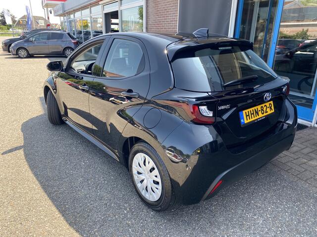 Toyota YARIS 1.5 Hybrid Active