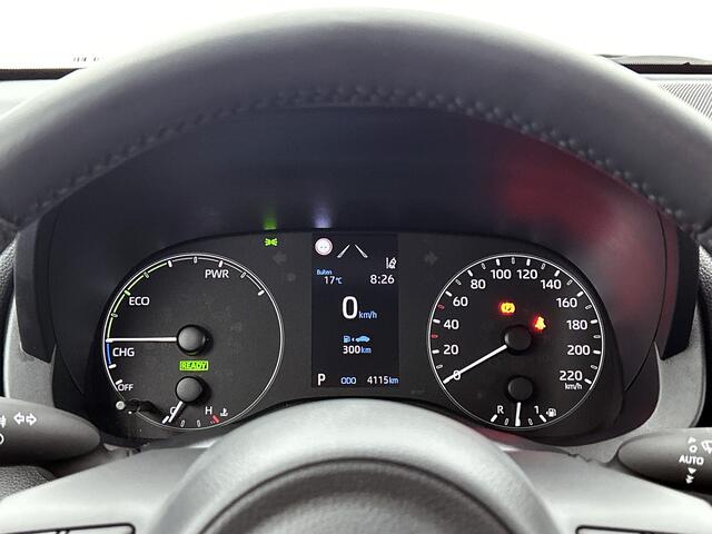 Toyota YARIS 1.5 Hybrid Dynamic Limited | HeadUp Display | Stoel-/ stuurverwarming | LM velgen | Bluetooth | Gereserveerd mevr. Dalman Willem