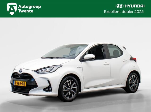 Toyota YARIS 1.5 Hybrid Dynamic | Trekhaak | Camera | Stoelverwarming