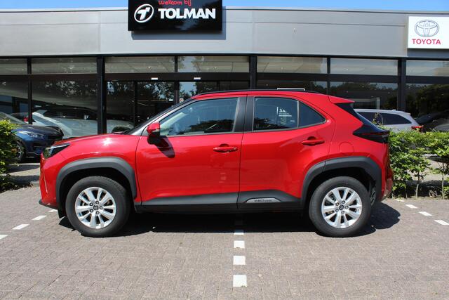 Toyota YARIS Cross 1.5 Hybrid Dynamic Plus | Rijklaar | Head Up | El.achterklep | Stoel-/stuurverw. | LED | Navi | Apple/Android | Keyless | Camera