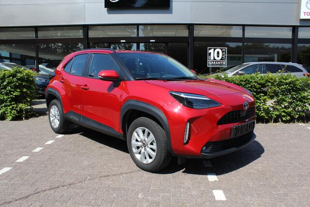 Toyota YARIS Cross 1.5 Hybrid Dynamic Plus | Rijklaar | Head Up | El.achterklep | Stoel-/stuurverw. | LED | Navi | Apple/Android | Keyless | Camera