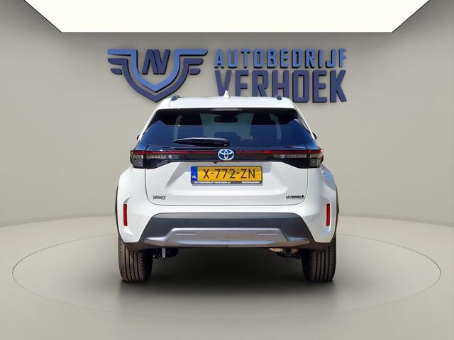 Toyota YARIS 1.5 Hybrid Explore NL Auto - Luxe uitvoering - Lage Kmstand!