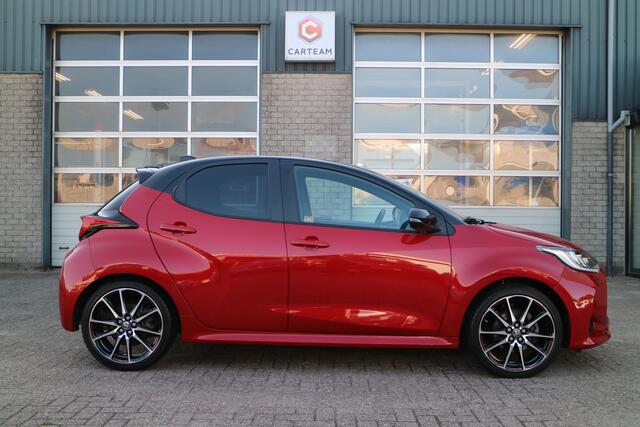 Toyota YARIS 1.5 Hybrid GR Sport | Automaat! | Navi | Carplay |