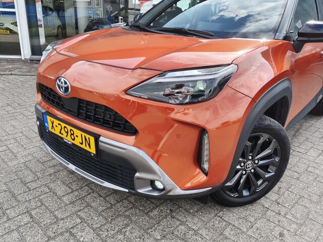 Toyota YARIS 1.5 Hybrid Explore | Navi | Sensoren v/a | Stoelverwarming