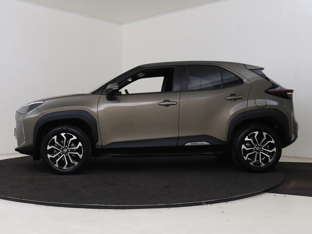 Toyota YARIS Cross 1.5 Hybrid First Edition I Navigatie I Climate Control I Cruise Control I Camera I USB I LM Velgen I