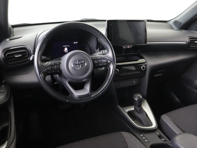Toyota YARIS Cross 1.5 Hybrid First Edition I Navigatie I Climate Control I Cruise Control I Camera I USB I LM Velgen I