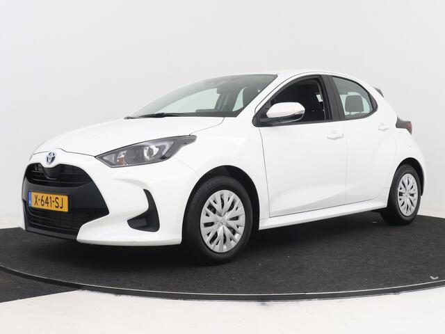 Toyota YARIS 1.5 Hybrid Active | Camera | Adaptive Cruisecontrole | Apple Carplay/ Android Auto |
