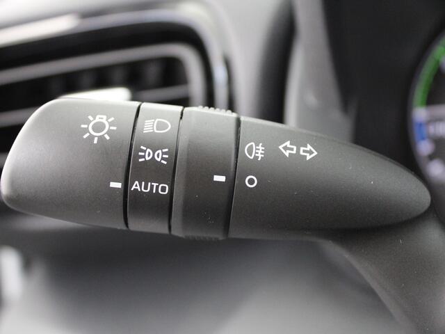 Toyota YARIS 1.5 Hybrid Active | Camera | Adaptive Cruisecontrole | Apple Carplay/ Android Auto |