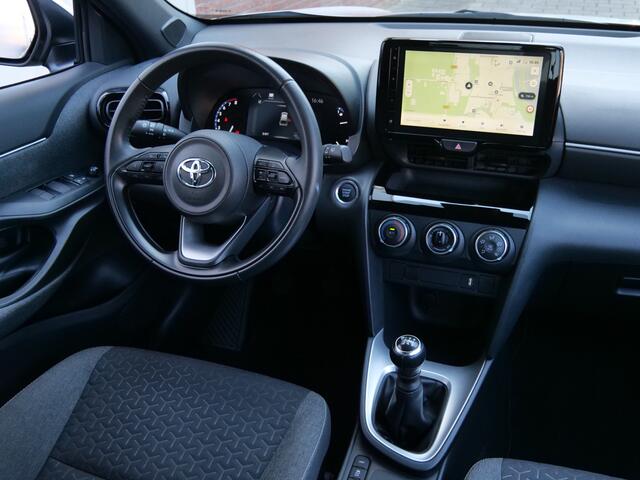 Toyota YARIS Cross 1.5 125pk VVT-I First Edition Camera / Navigatie / Adaptive Cruise