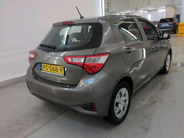 Toyota YARIS 1.0 VVT-i Aspiration Camera