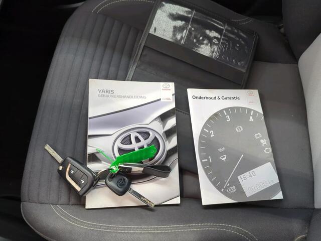 Toyota YARIS 1.0 VVT-i Aspiration Camera