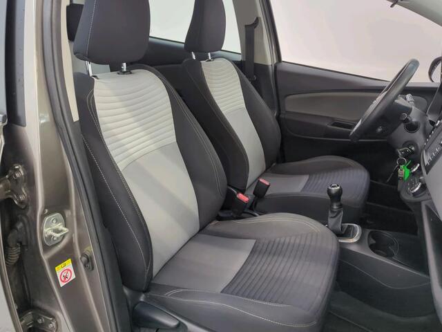 Toyota YARIS 1.0 VVT-i Aspiration Camera