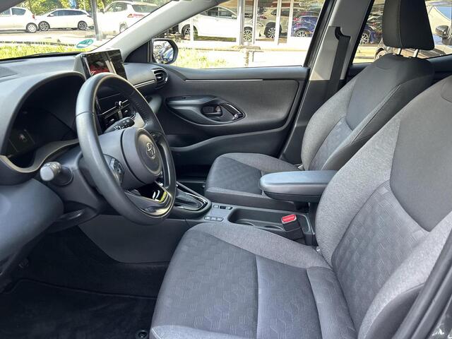 Toyota YARIS 1.5 Hybrid 115 First Edition
