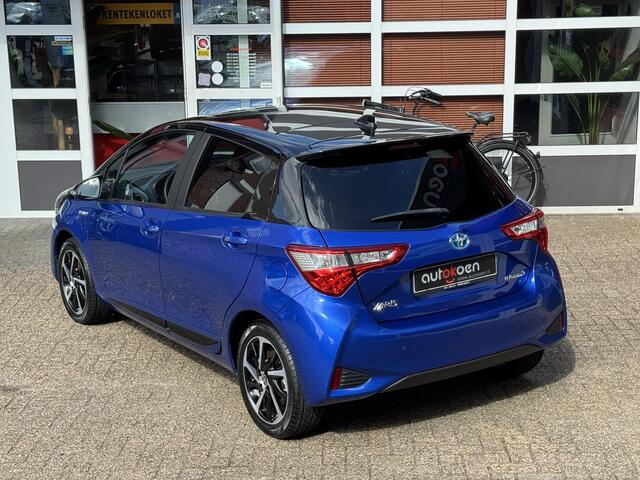 Toyota YARIS 1.5 Hybrid Executive *PANO/CAMERA/CRUISE*